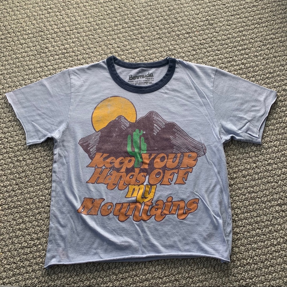 Vintage-style ringer tee
